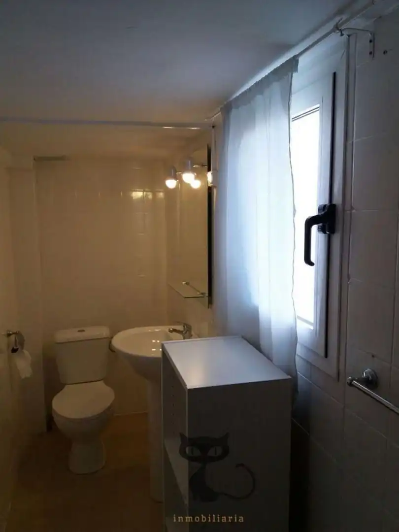 Badezimmer von Haus oder Chalet zum Verkauf in Benetússer mit Privatgarten und Terrasse