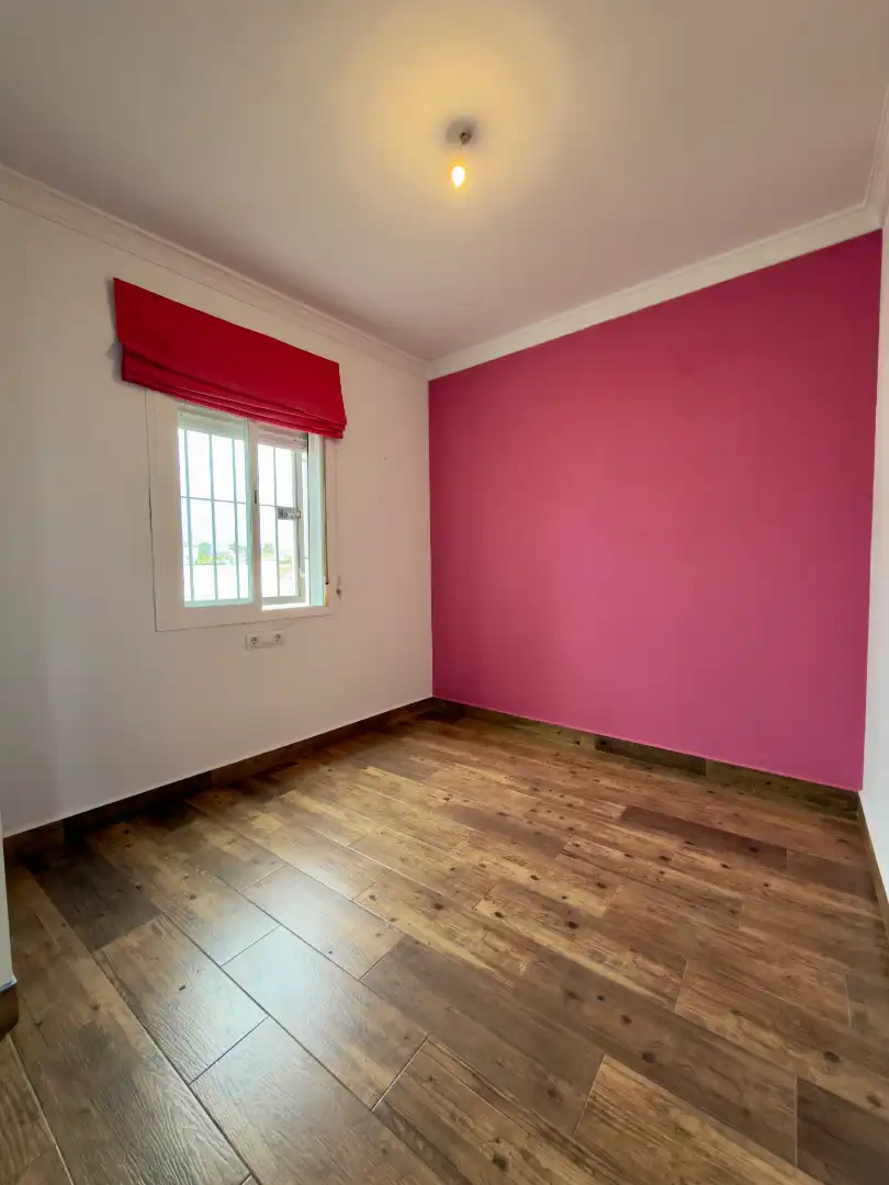 Habitación de Casa adosada en venta en Bornos con Aire acondicionado, Terraza y Amueblado