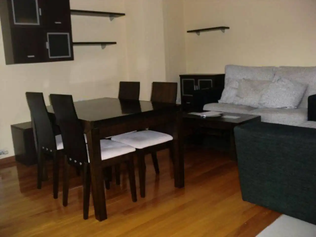 Flat with lift for sale in Avenida Ramón Nieto