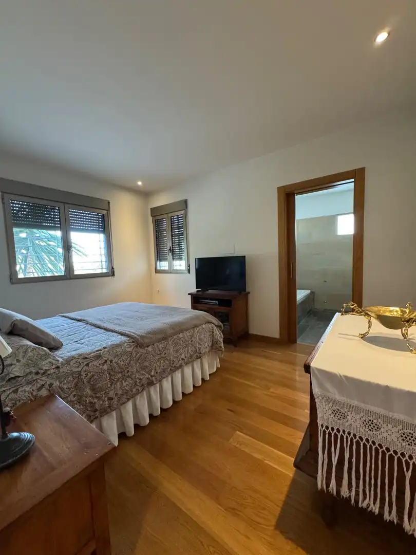 Dormitori de Casa o xalet en venda en Elche / Elx amb Aire condicionat, Calefacció i Jardí privat