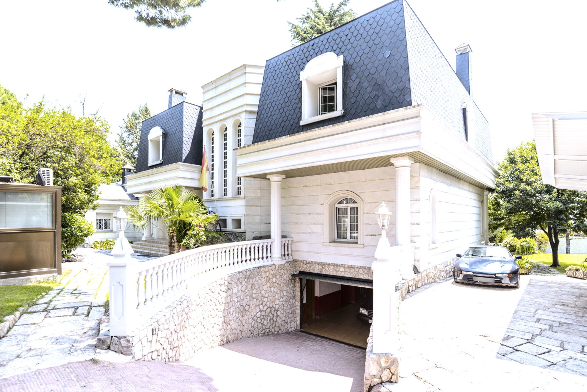 Vista exterior de Casa o chalet en venta en  Madrid Capital con Aire acondicionado, Calefacción y Jardín privado