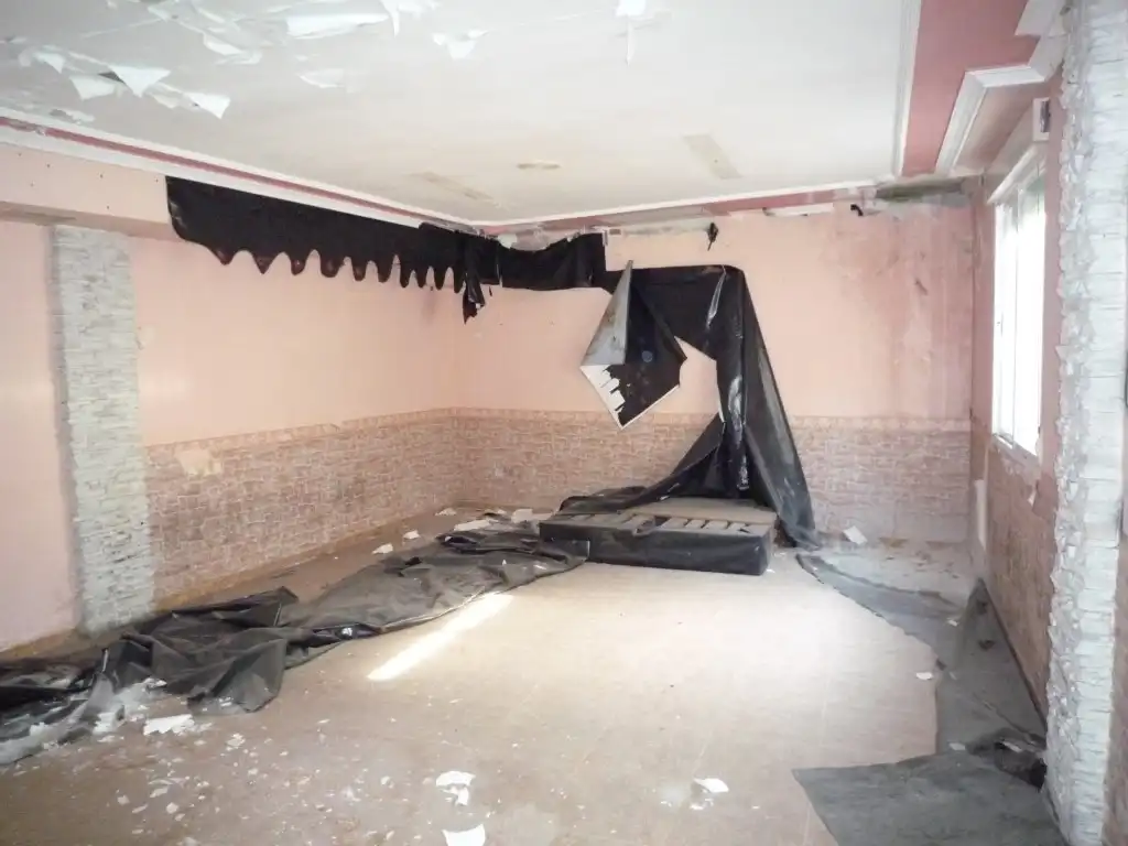 Local comercial en venda a Plaza Constitucion, imagen 3