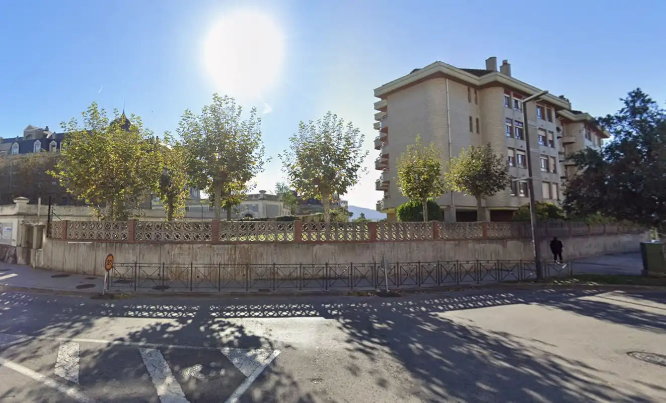 Local comercial en venta en Los Castros, imagen 3