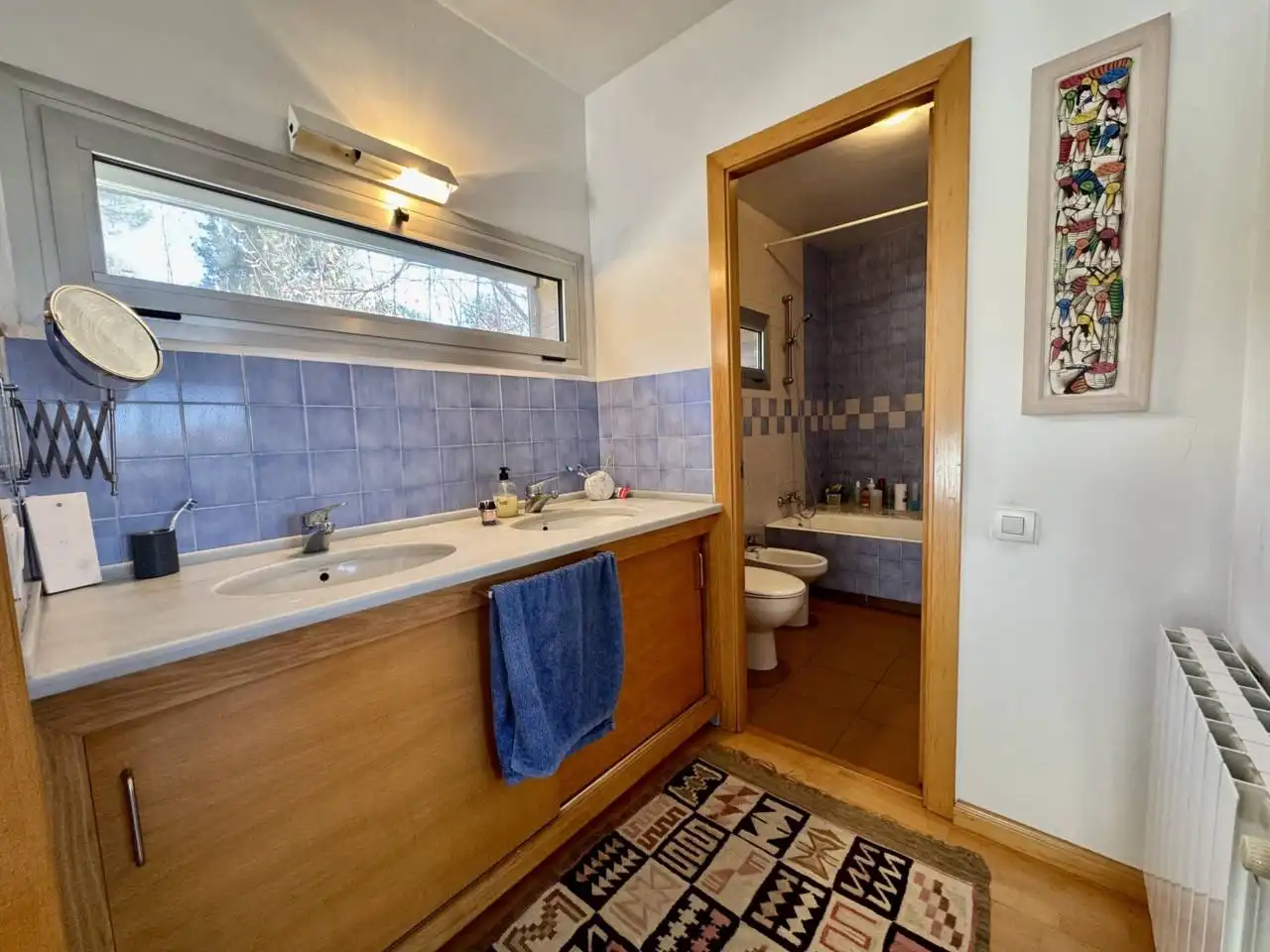 Baño de Casa o chalet en venta en La Roca del Vallès con Aire acondicionado, Calefacción y Jardín privado