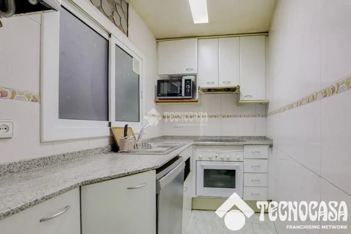 Cocina de Piso en venta en Barcelona con Aire acondicionado, Calefacción y Terraza