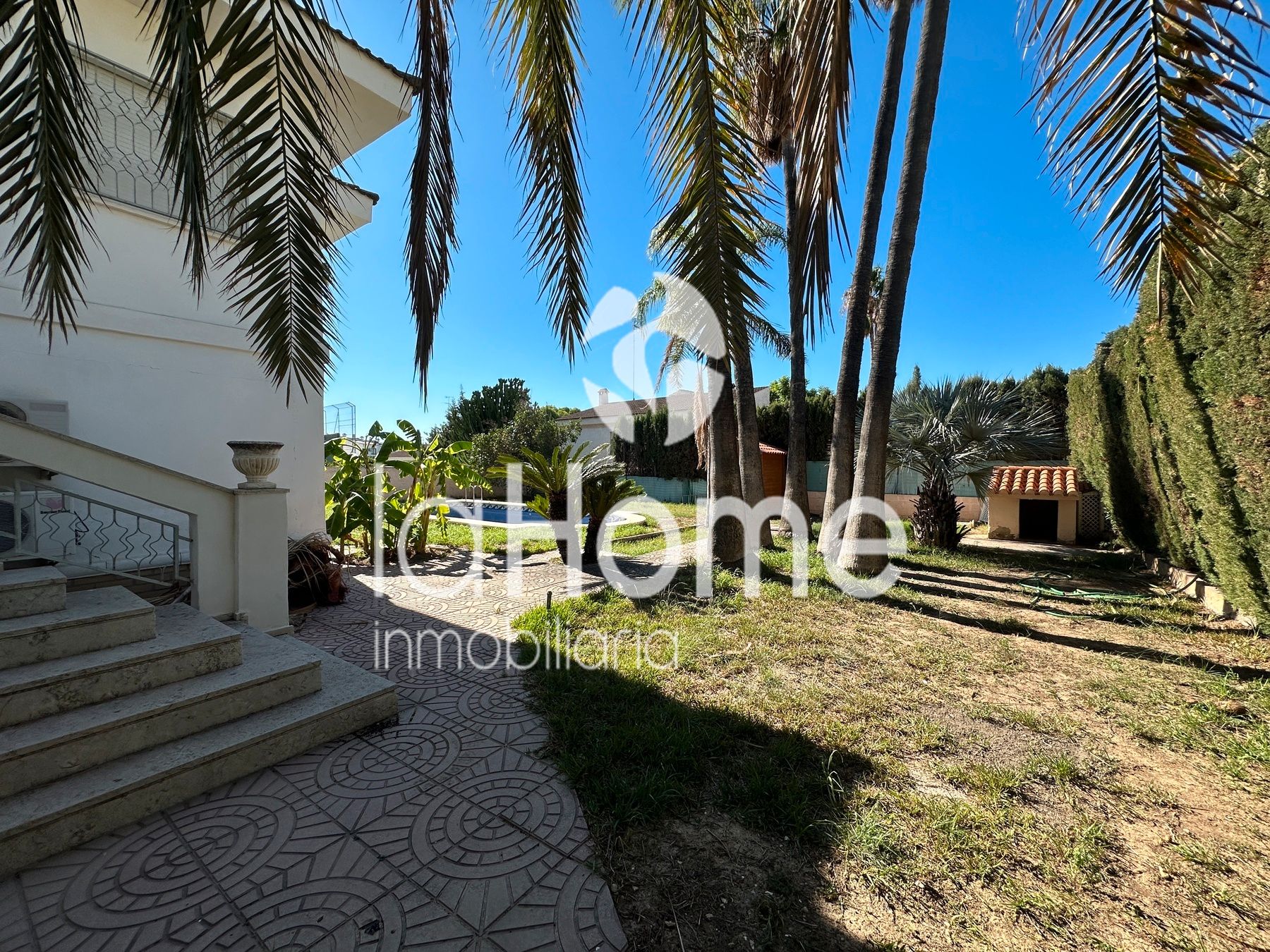 House or chalet to rent in La Cañada