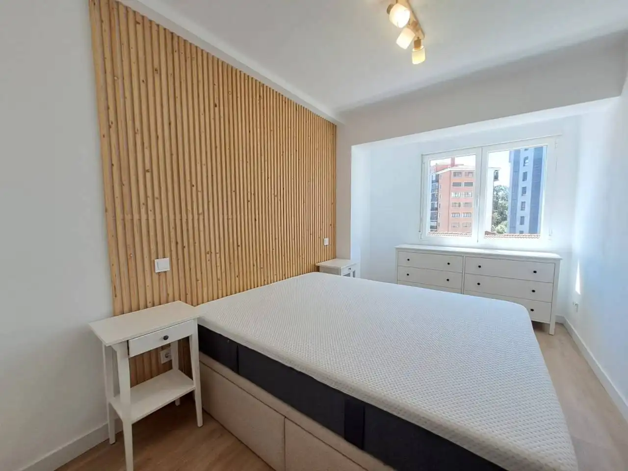 Habitación de Piso en venta en Burgos con Calefacción y Parquet