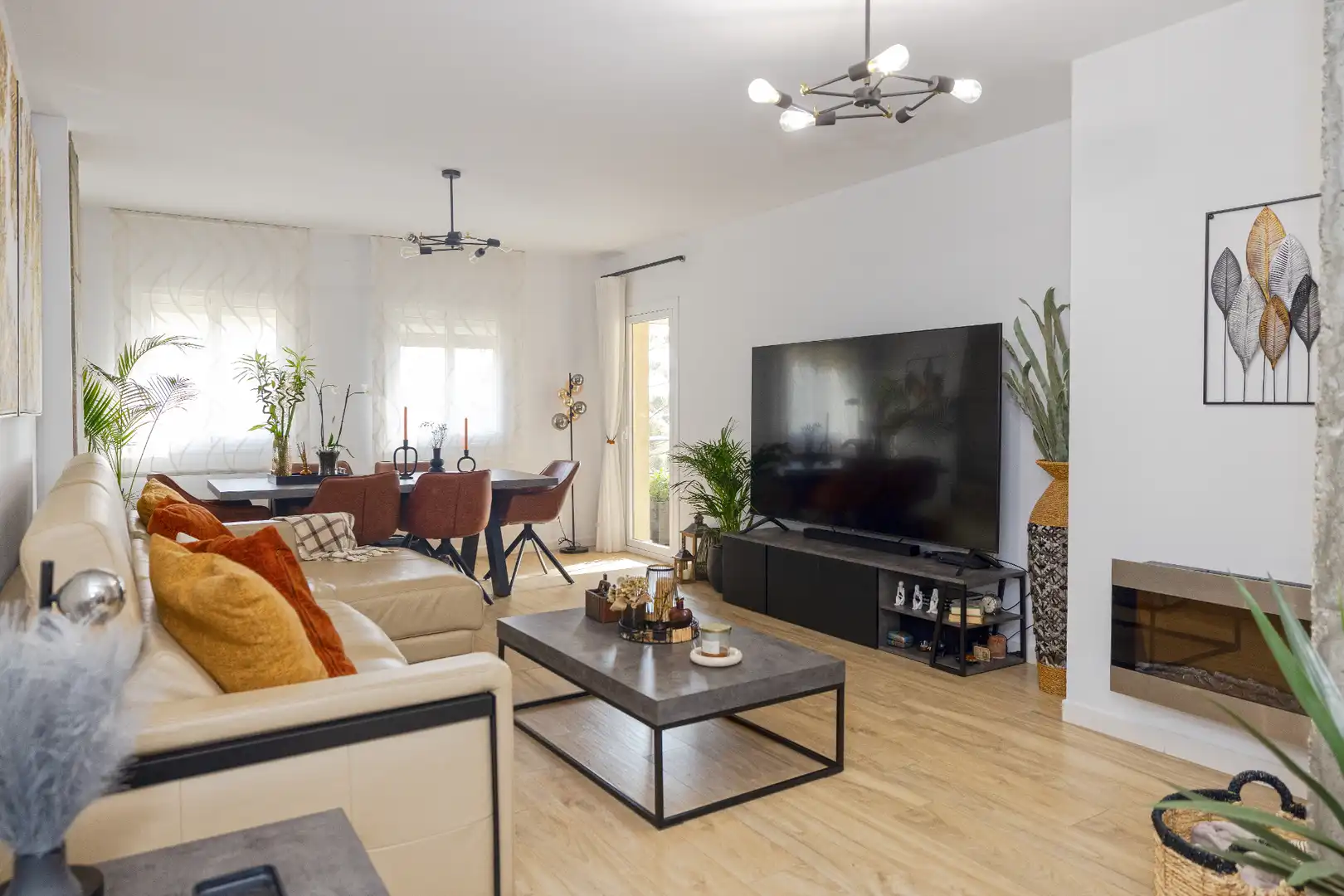 Living room of Flat for sale in Málaga  with Air Conditioner, Heating and Terrace