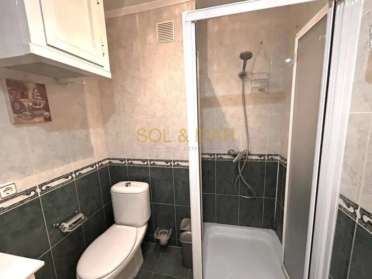 Badezimmer von Wohnung zur Miete in Centro