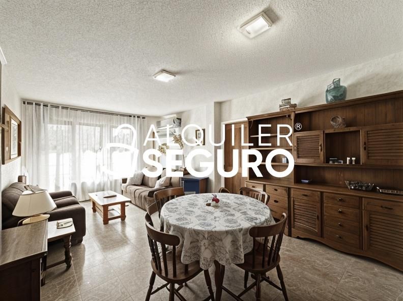 Sala d'estar de Pis de lloguer en Guadarrama amb Calefacció, Terrassa i Piscina