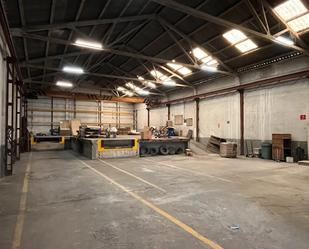 Industrial buildings for sale in Camargo