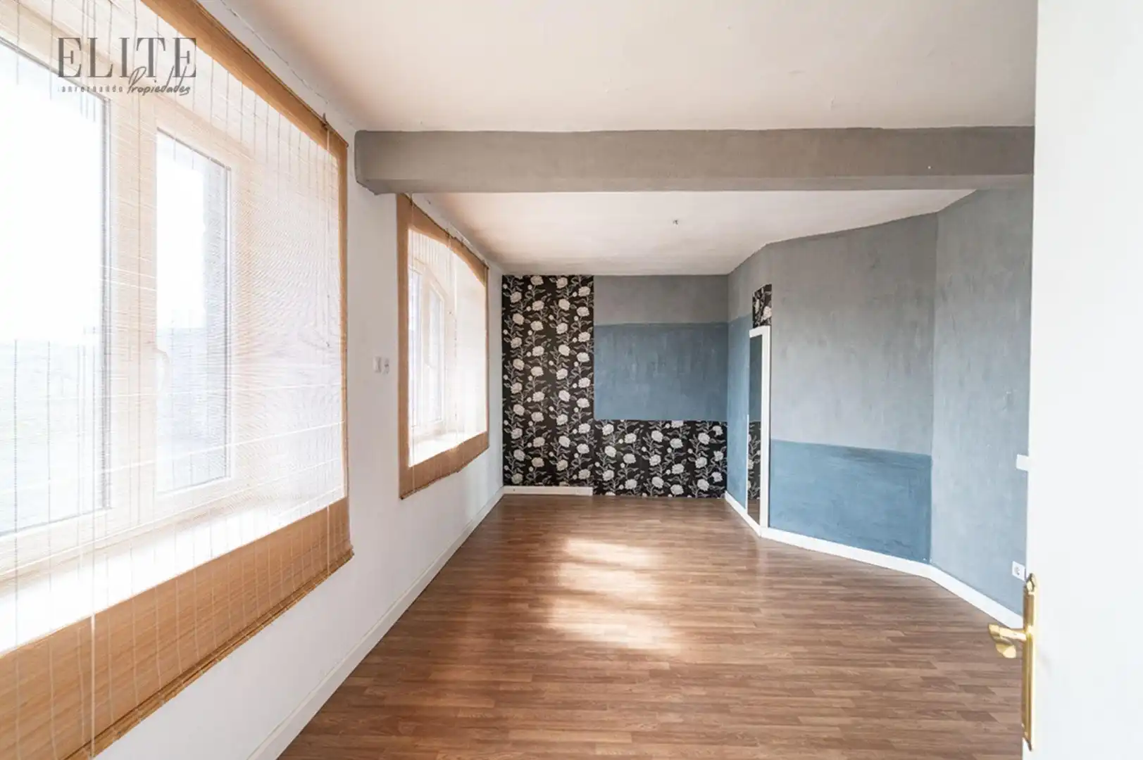 Sala de estar de Casa o chalet en venta en Santa Cruz de Bezana con Terraza y Trastero