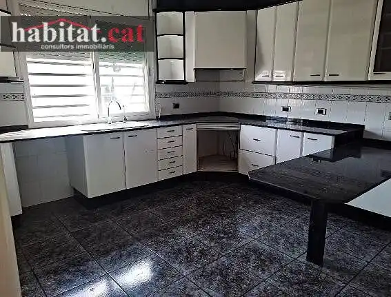 Casa con jardín en venta en Sant Esteve Sesrovires, imagen 11
