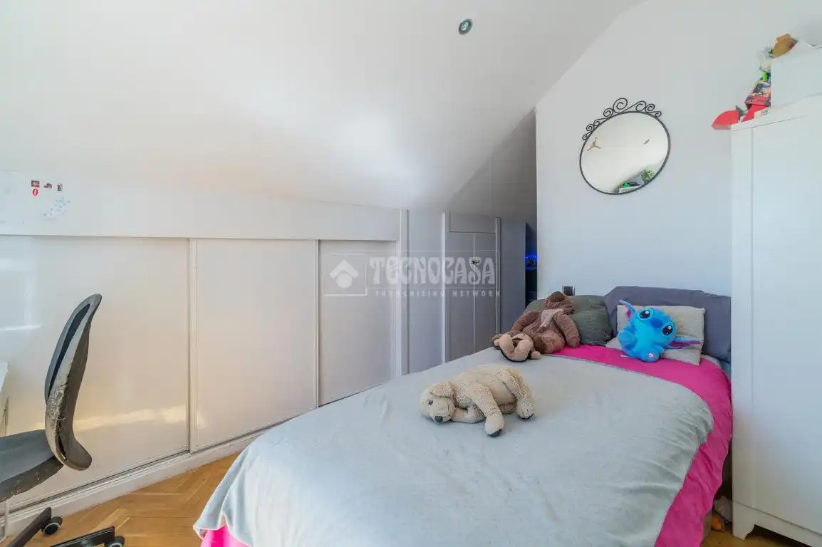 Dormitori de Pis en venda en Arroyomolinos (Madrid) amb Parquet, Terrassa i Balcó