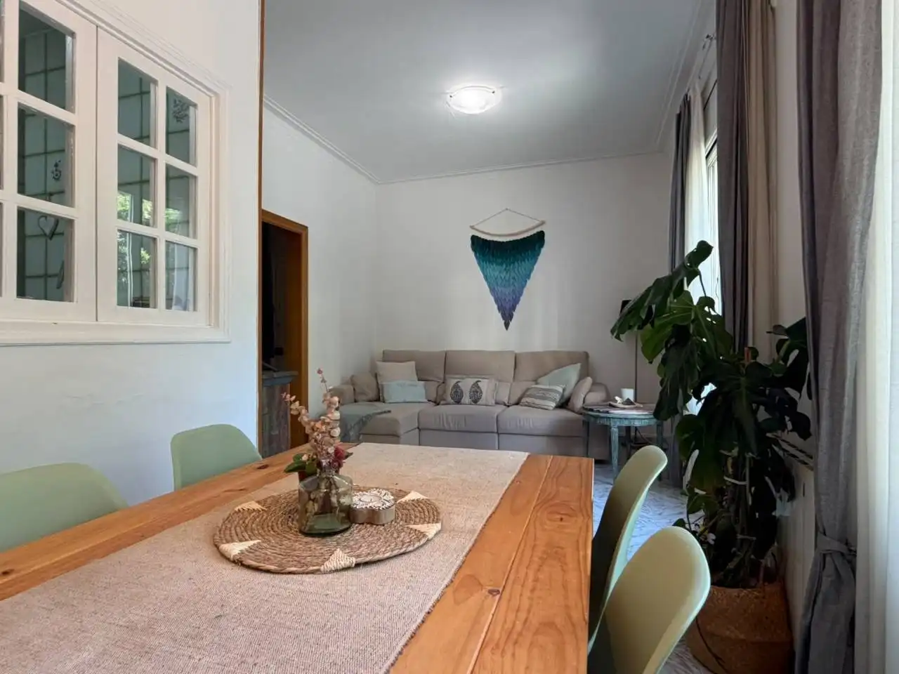 Wohnzimmer von Wohnung zum Verkauf in Terrassa mit Klimaanlage und Heizung