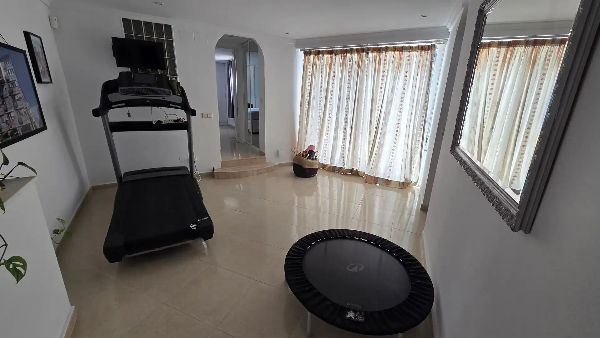 Sala d'estar de Casa o xalet de lloguer en Fuengirola amb Terrassa, Moblat i Balcó