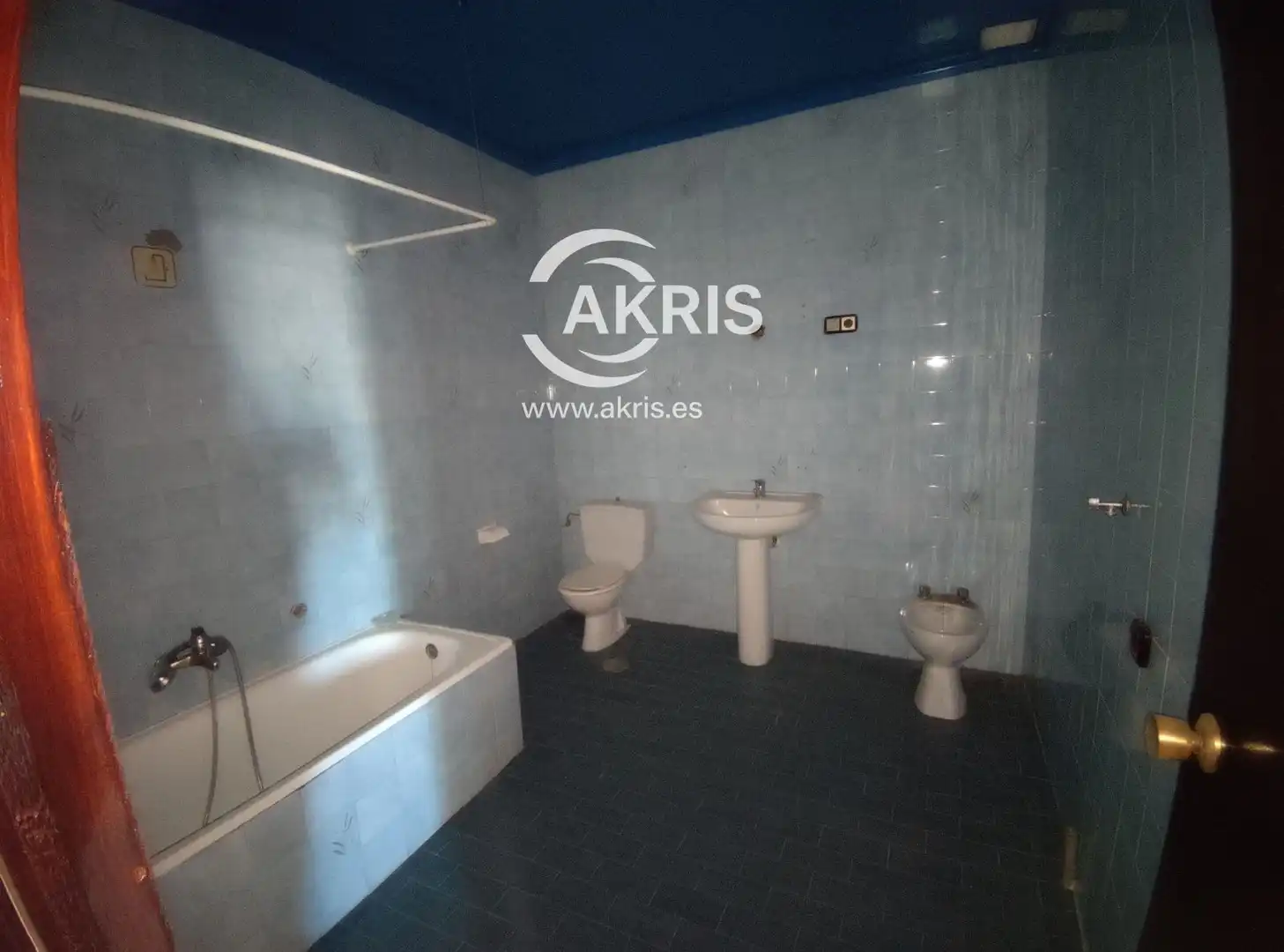 Baño de Piso en venta en Urda con Calefacción