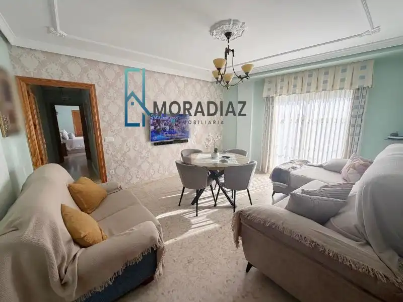 Vista exterior de Piso en venta en Don Benito con Aire acondicionado, Trastero y Balcón