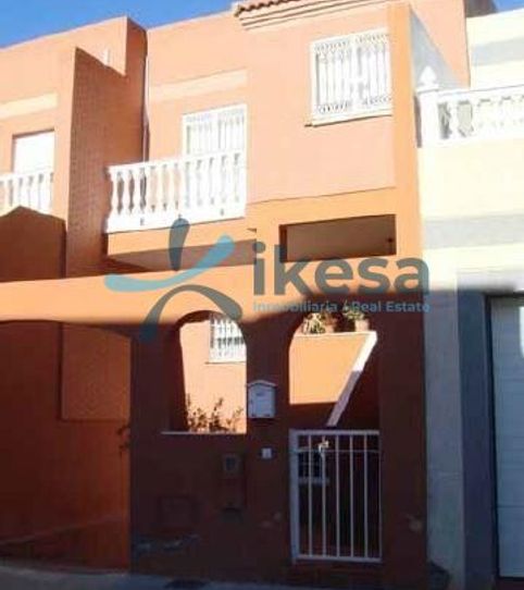 Foto 2 de Casa o chalet en venta en Costacabana - Loma Cabrera, Almería Capital