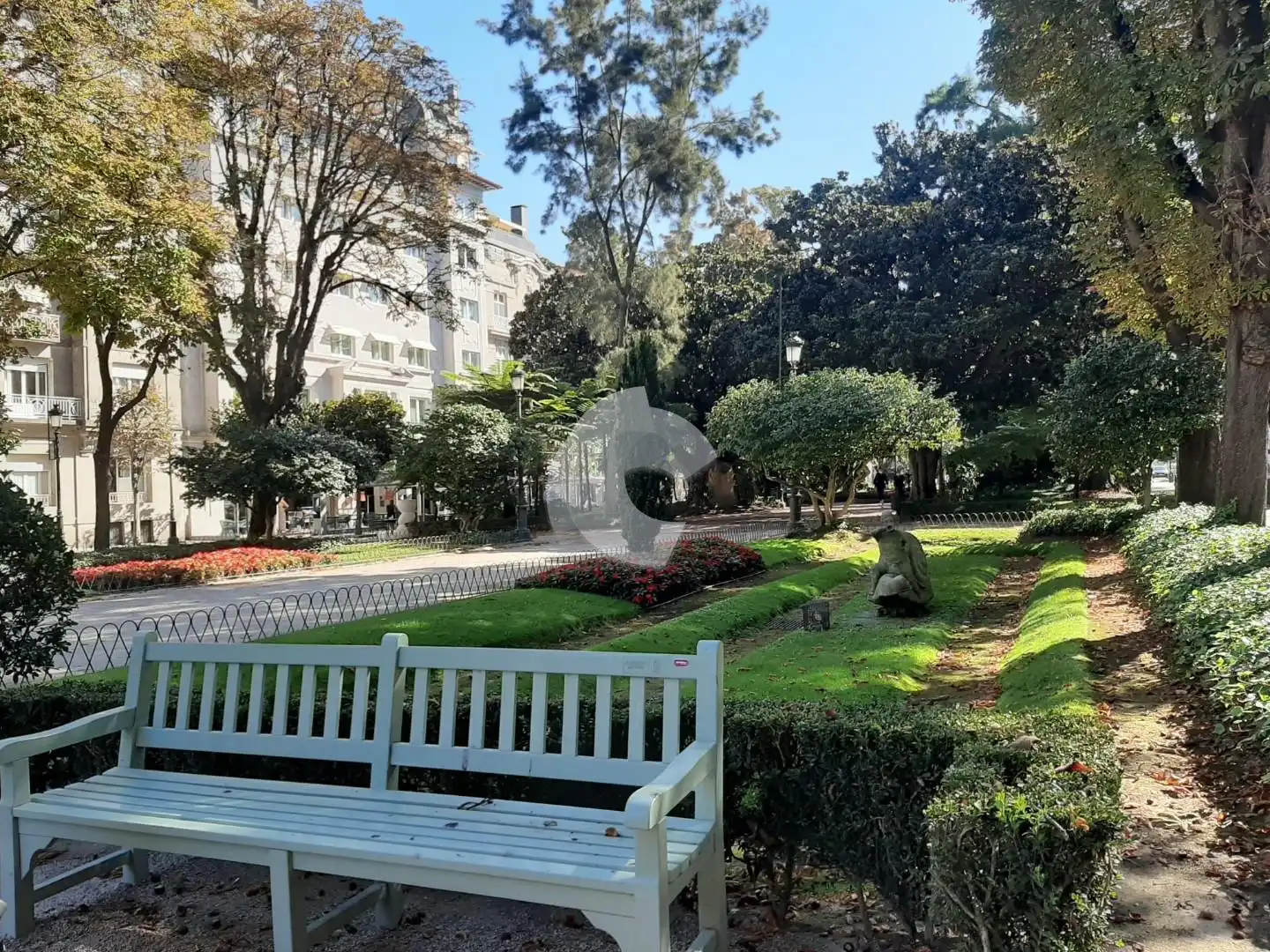 Jardí de Pis de lloguer en Vigo  amb Calefacció, Parquet i Traster