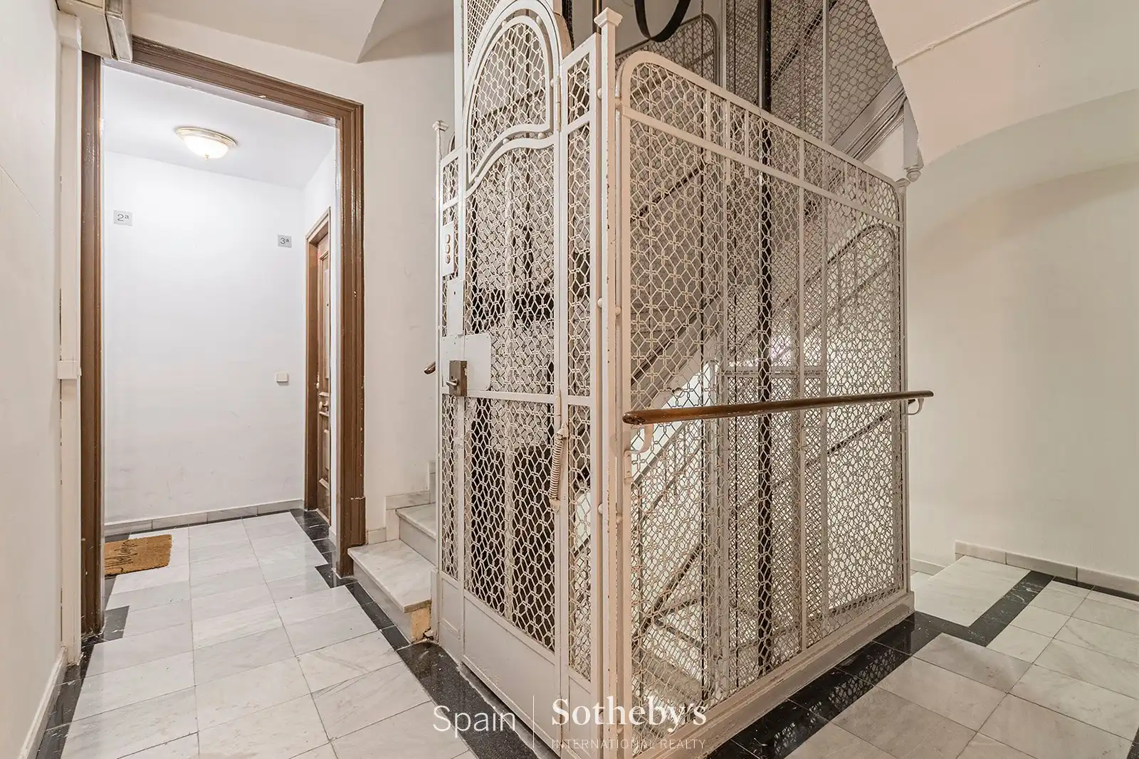 Apartament en venda en Barcelona amb Aire condicionat, Calefacció i Terrassa