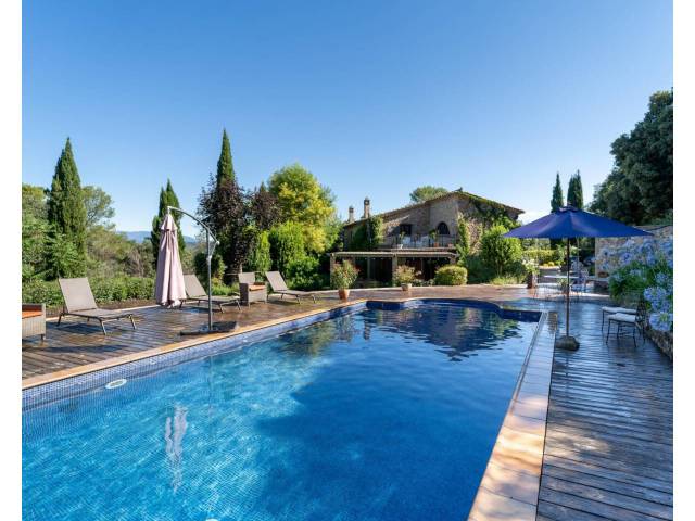 Finca rústica en Venta en GI-554-9 en Esponellà