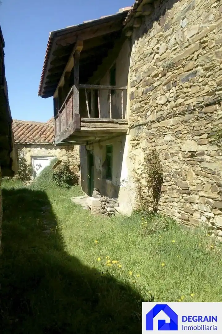 Vista exterior de Casa o chalet en venta en Val de San Lorenzo