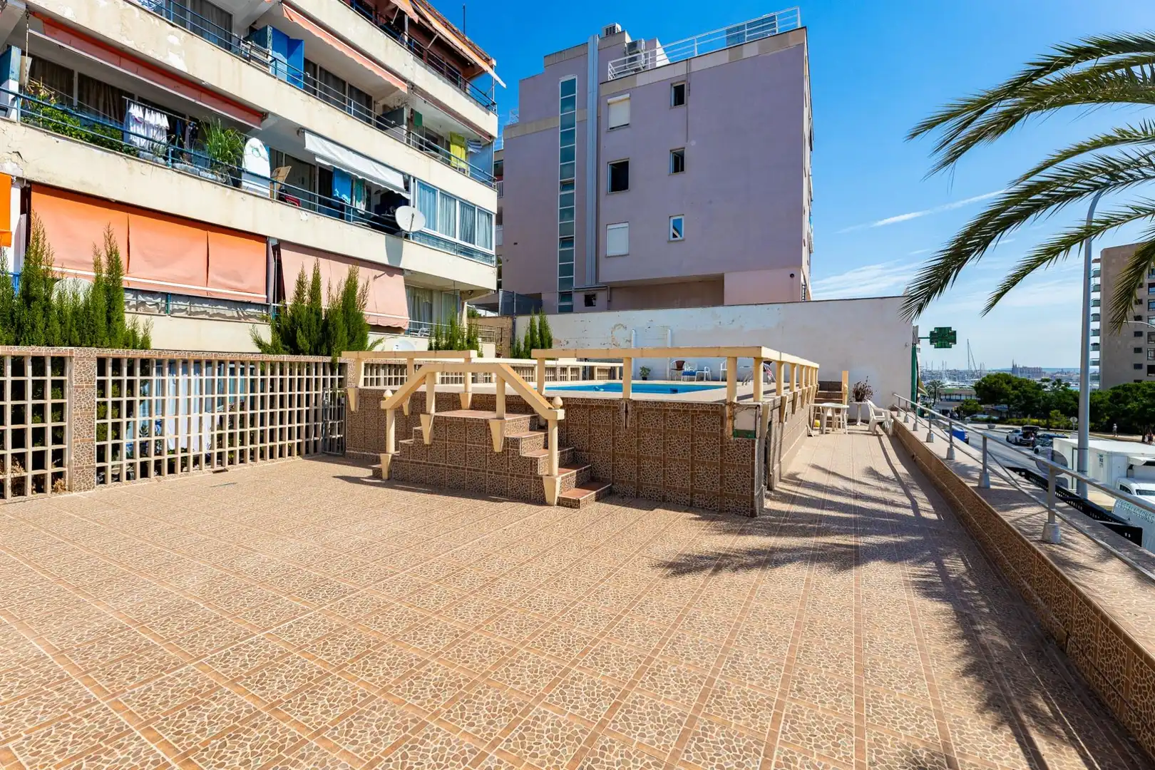 Swimming pool of Study for sale in  Palma de Mallorca  with Air Conditioner, Heating and Community pool