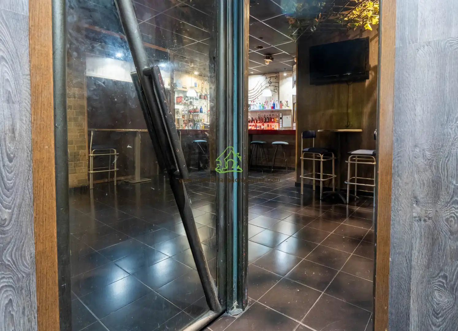 Local en venta en Calle San Antonio, 1, La Catedral