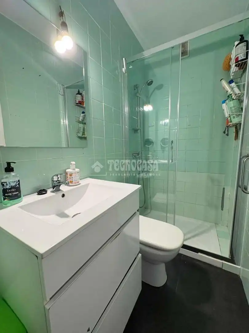 Baño de Piso en venta en Getafe con Terraza