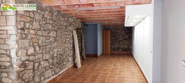 Local comercial en Venta en Tàrrega