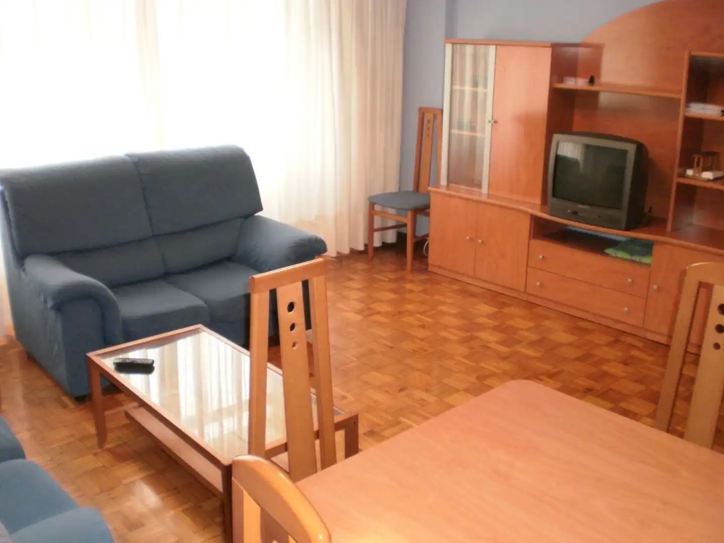 Wohnzimmer von Wohnung zur Miete in A Coruña Capital 