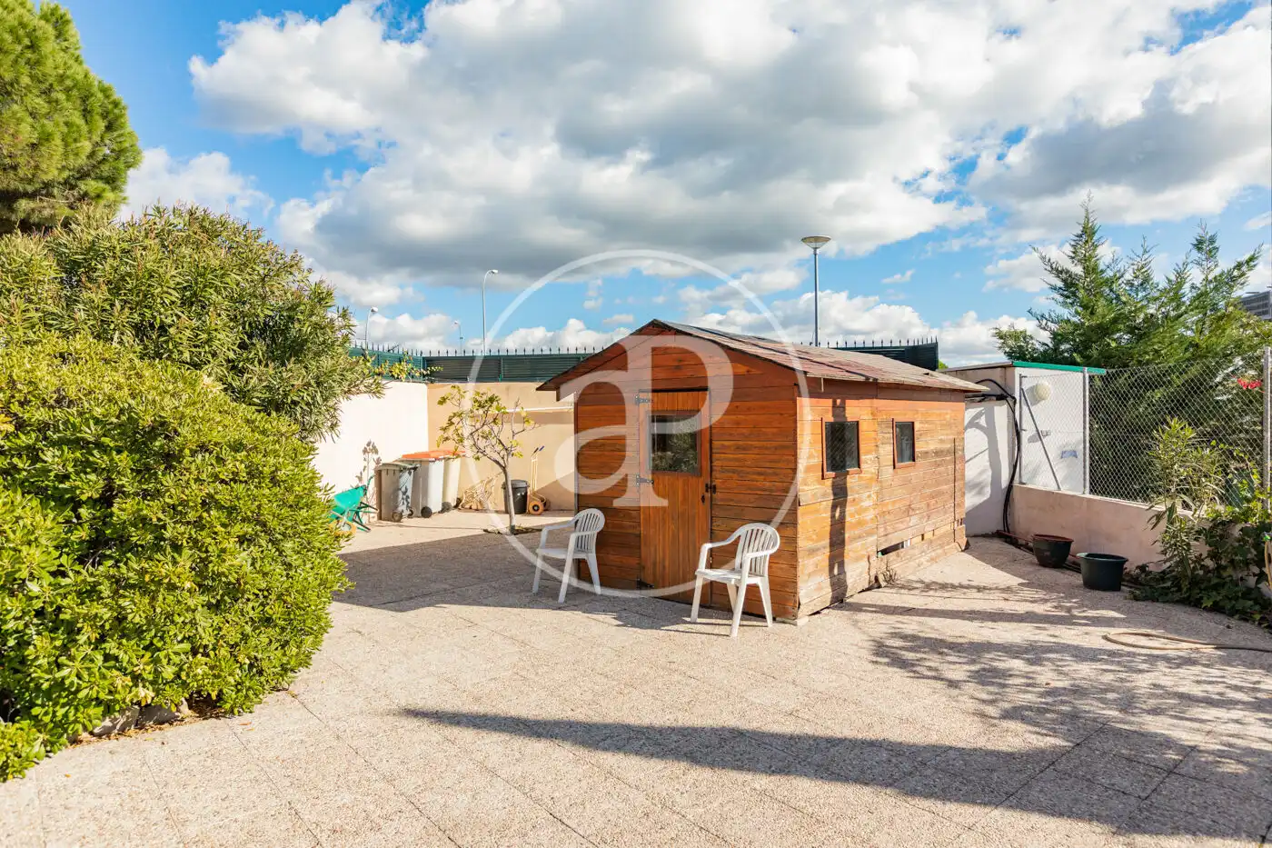Jardí de Casa o xalet en venda en Las Rozas de Madrid amb Aire condicionat, Calefacció i Jardí privat