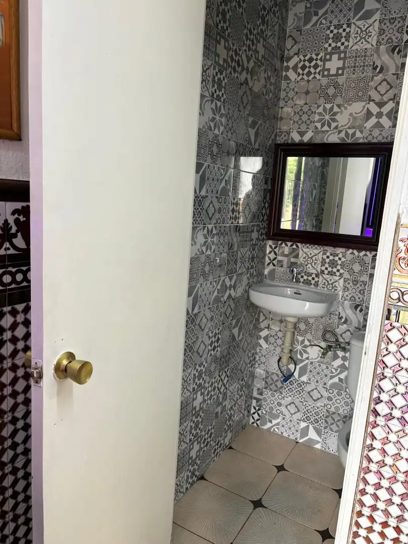 Baño de Local en venta en Sevilla