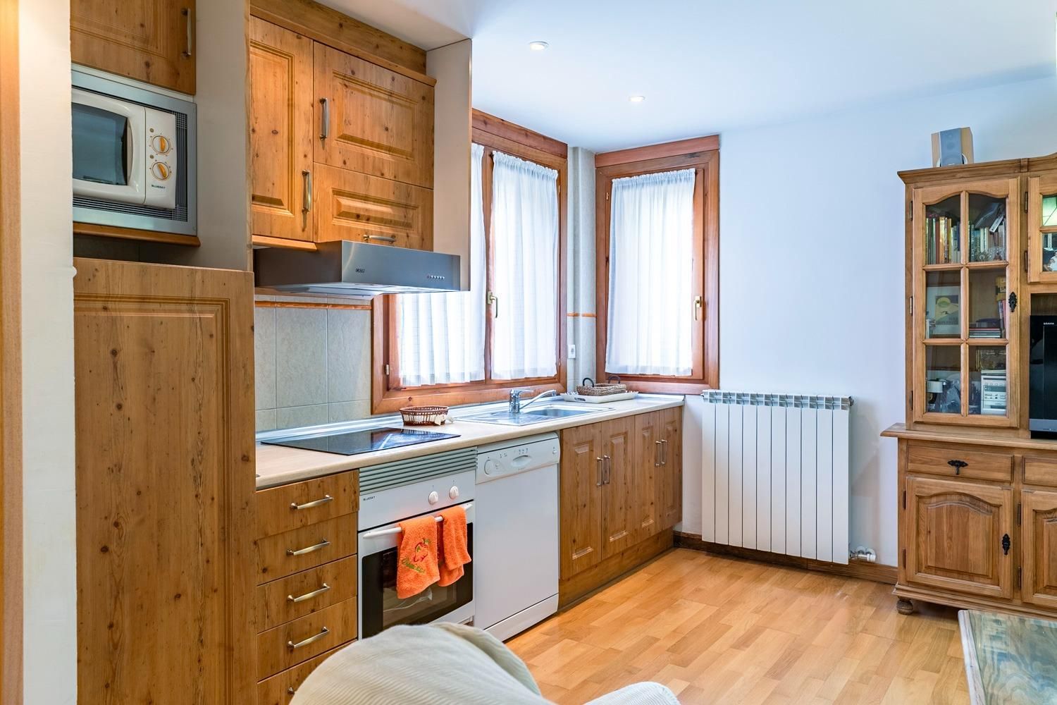 Kitchen of House or chalet for sale in Sallent de Gállego  with Heating, Parquet flooring and Terrace