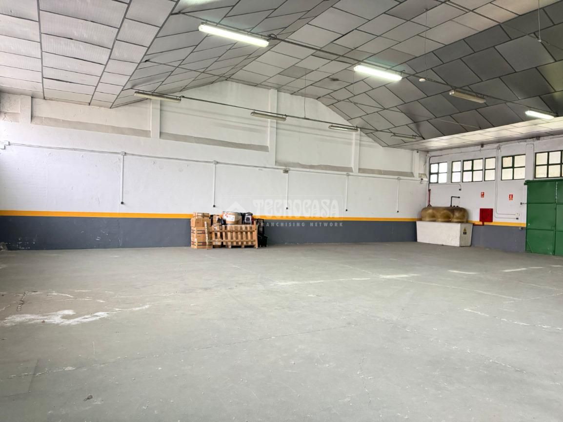 Local en venda en Alcobendas amb Calefacció