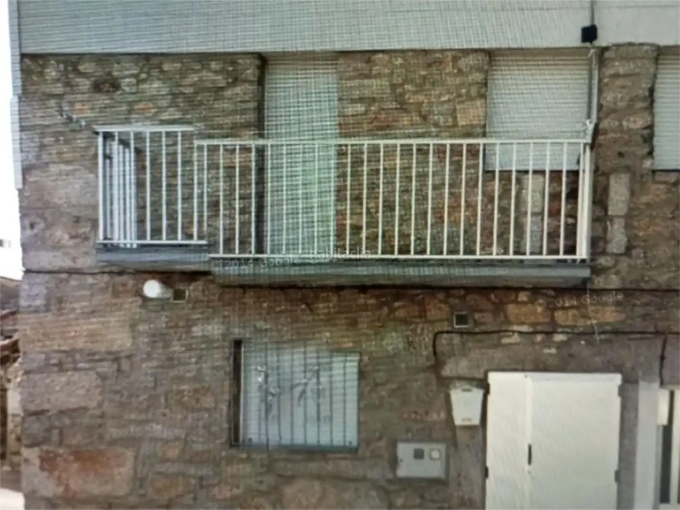 Maison mitoyenne à vendre à Calle Béjar 24