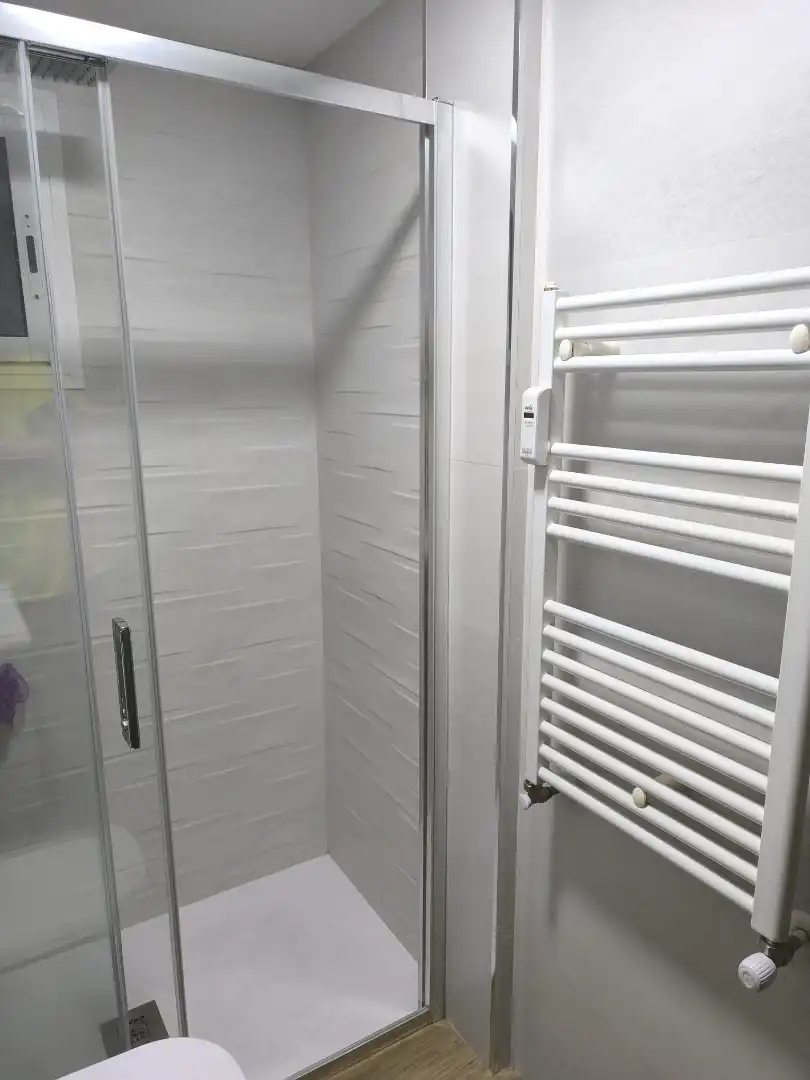 Bathroom of Flat for sale in Zaragoza  with Air Conditioner, Heating and Terrace