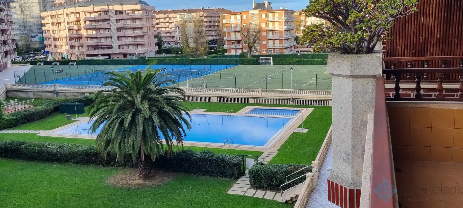 Piso con piscina en venta en Ocharan maza, imagen 2