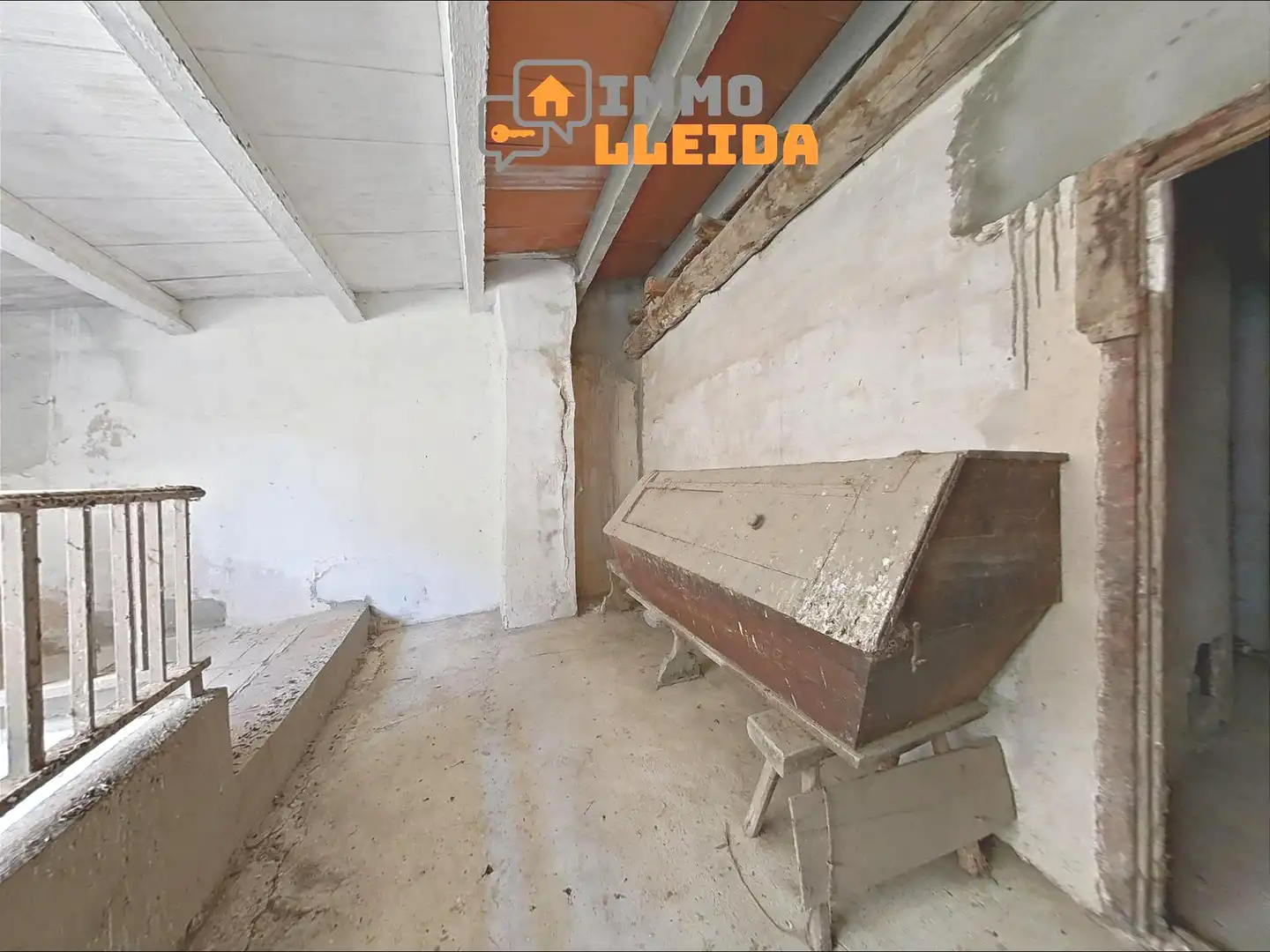 Casa adosada en venda en Vallbona de Les Monges amb Terrassa, Traster i Moblat