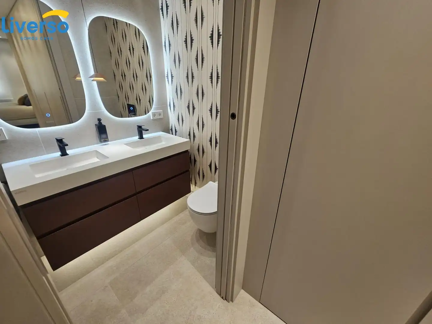 Bathroom of Flat for rent in Burgos  with Heating, Storage room and Furnished