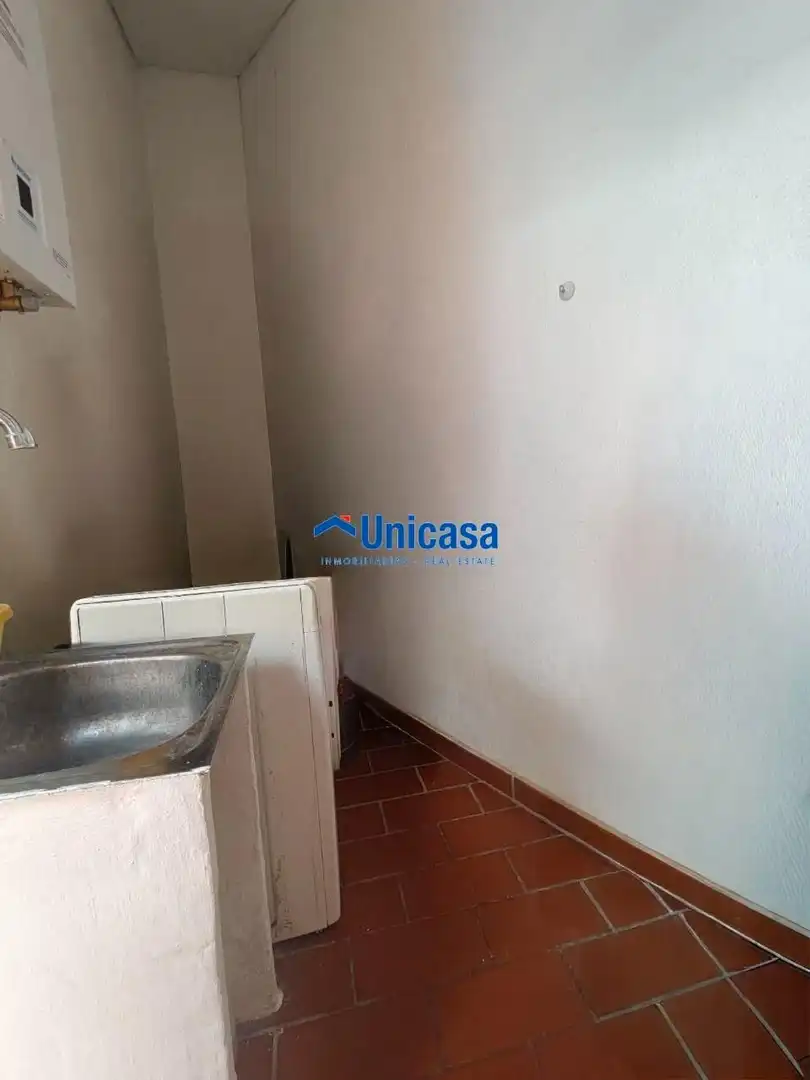 Cocina de Casa adosada en venta en Málaga