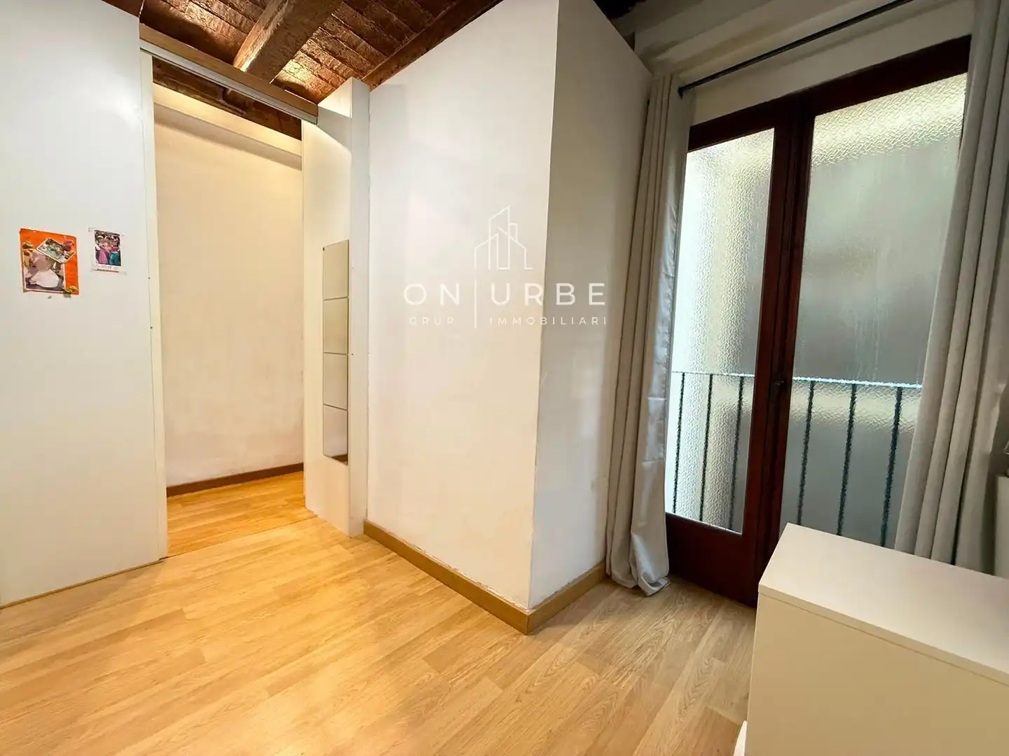 Habitación de Piso en venta en Barcelona con Aire acondicionado, Calefacción y Parquet