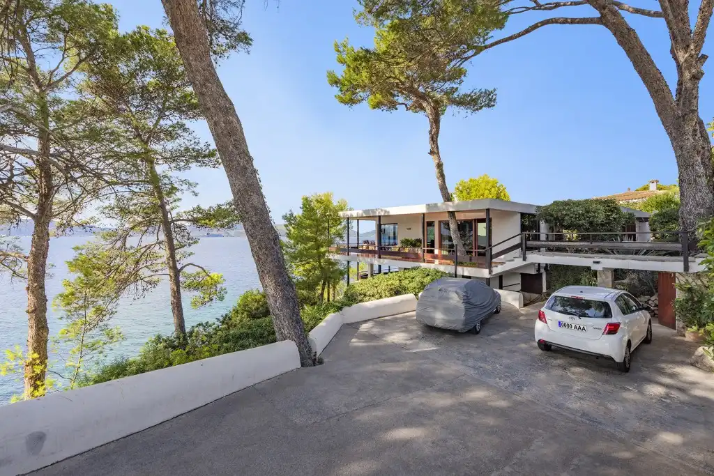 Vista exterior de Casa o xalet en venda en Alcúdia amb Jardí privat, Terrassa i Piscina