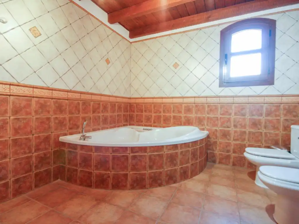 Baño de Casa adosada de alquiler en Coín