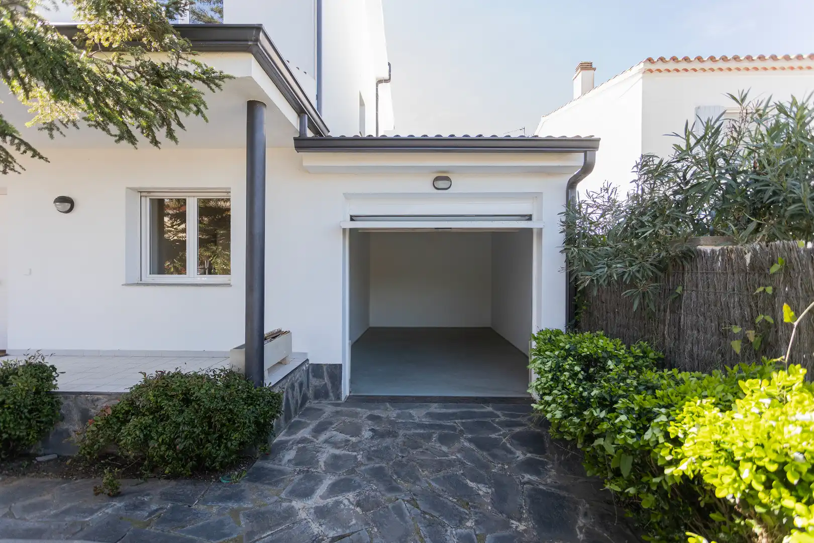 Vista exterior de Casa o chalet en venta en Llers con Aire acondicionado, Calefacción y Jardín privado