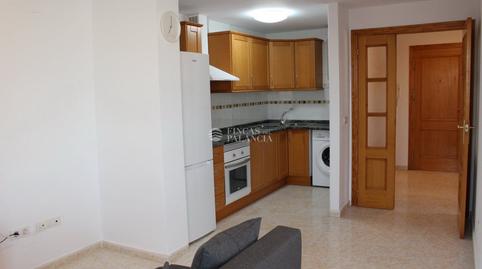 Foto 2 de Piso de alquiler en Chilches / Xilxes, Castellón