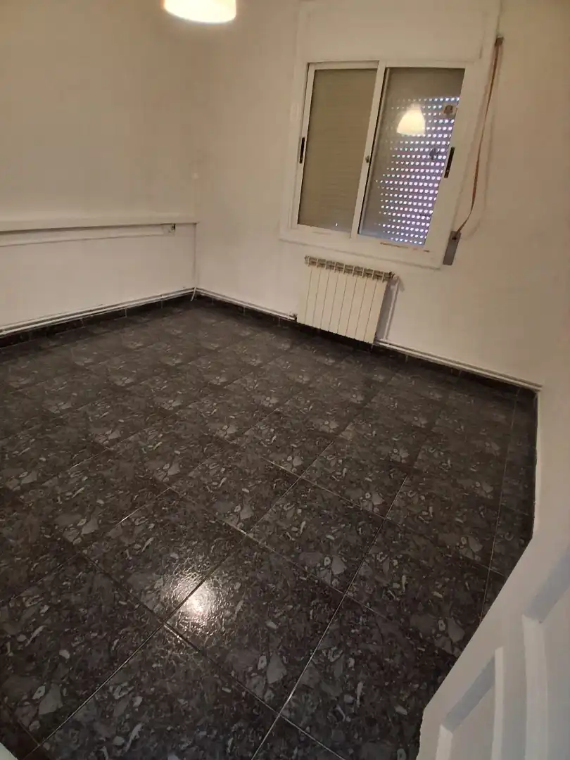 Flat for sale in Rubí  with Air Conditioner and Heating