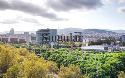 Vista exterior de Apartament en venda en  Barcelona Capital amb Aire condicionat, Terrassa i Balcó