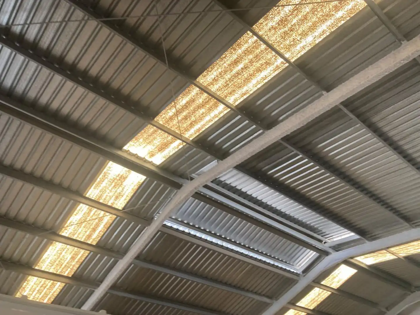 Nave industrial en venta en Cerrado de Calderón - Hacienda Paredes